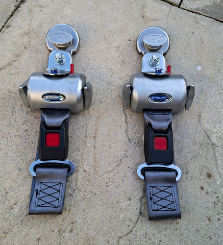 Straint duluxe retractor - straint,