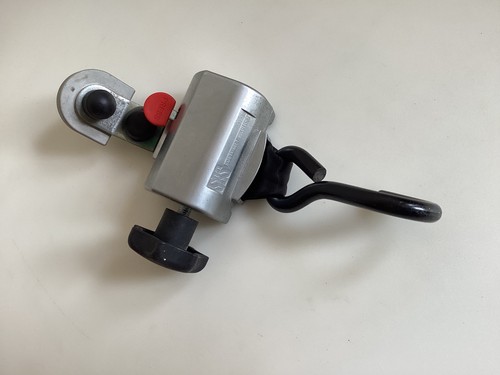Sbs wheelchair retractor - sbs,